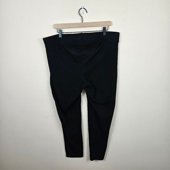 Torrid Black Leggings with White Bow Accents - Picture 7 of 12